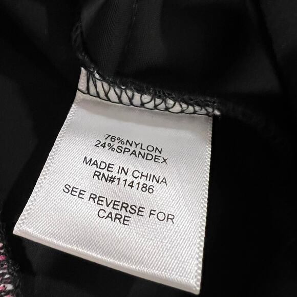 NWT Juicy Couture Womens Cropped Long Sleeve‎ Workout Top in Black Size Small - Picture 7 of 9